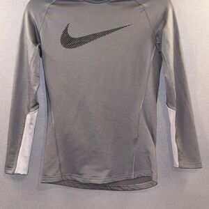 Nike Gray Long Sleeve Shirt